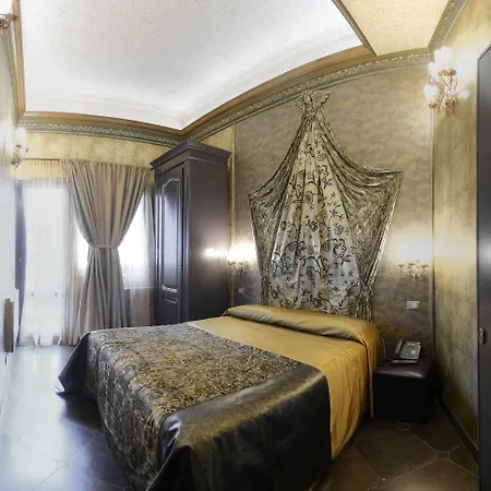 Antica Dimora Delle Cinque Lune Hotel Rome