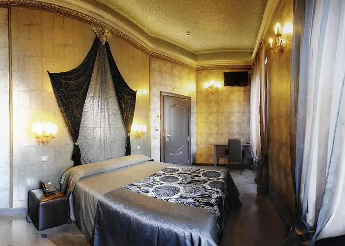 Antica Dimora Delle Cinque Lune Hotel Rome