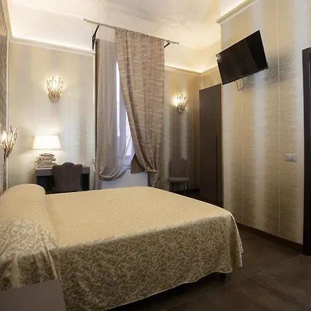 Antica Dimora Delle Cinque Lune Hotel