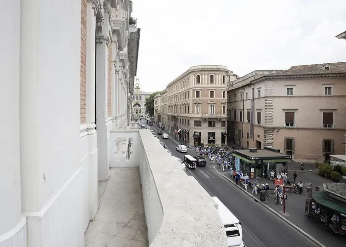 안티카 디모라 델레 친퀘 루네 호텔