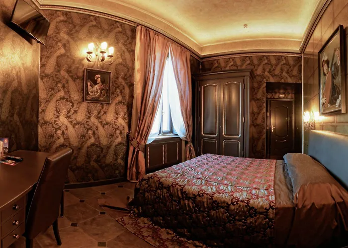 안티카 디모라 델레 친퀘 루네 로마