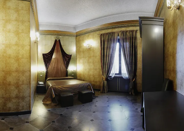 안티카 디모라 델레 친퀘 루네 3* 로마