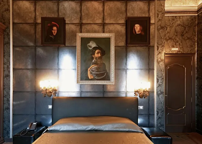 안티카 디모라 델레 친퀘 루네 호텔 3*