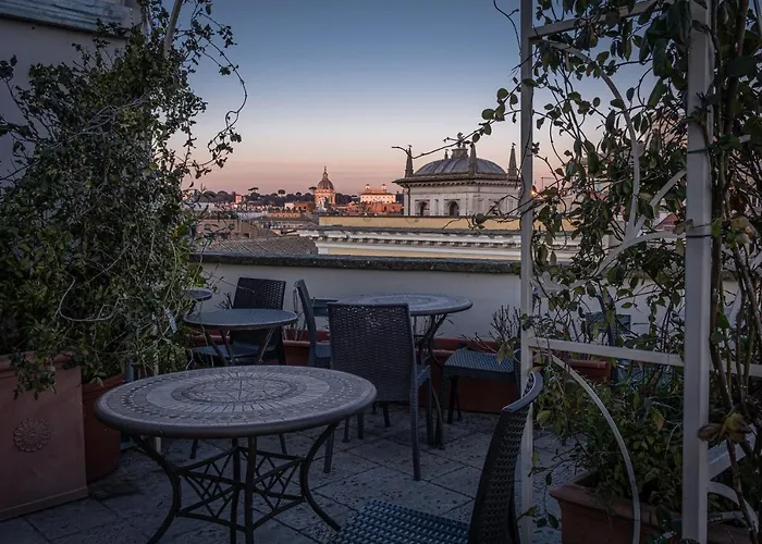 안티카 디모라 델레 친퀘 루네 3* 로마