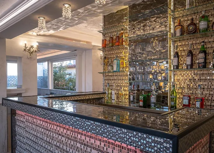 안티카 디모라 델레 친퀘 루네 3*