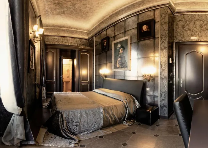 안티카 디모라 델레 친퀘 루네